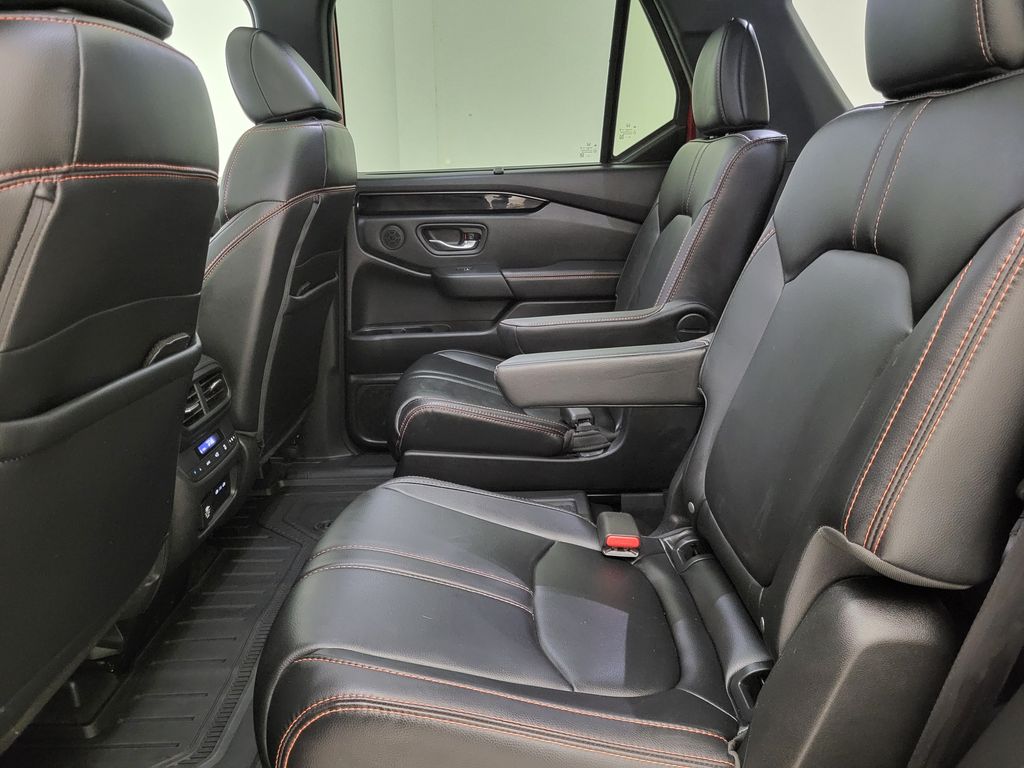 2025 Honda Pilot TrailSport photo 44