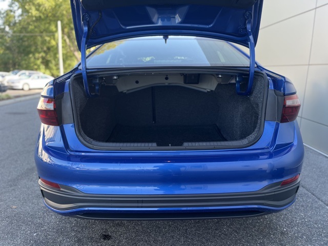 2023 Volkswagen Jetta 1.5T SE photo 19