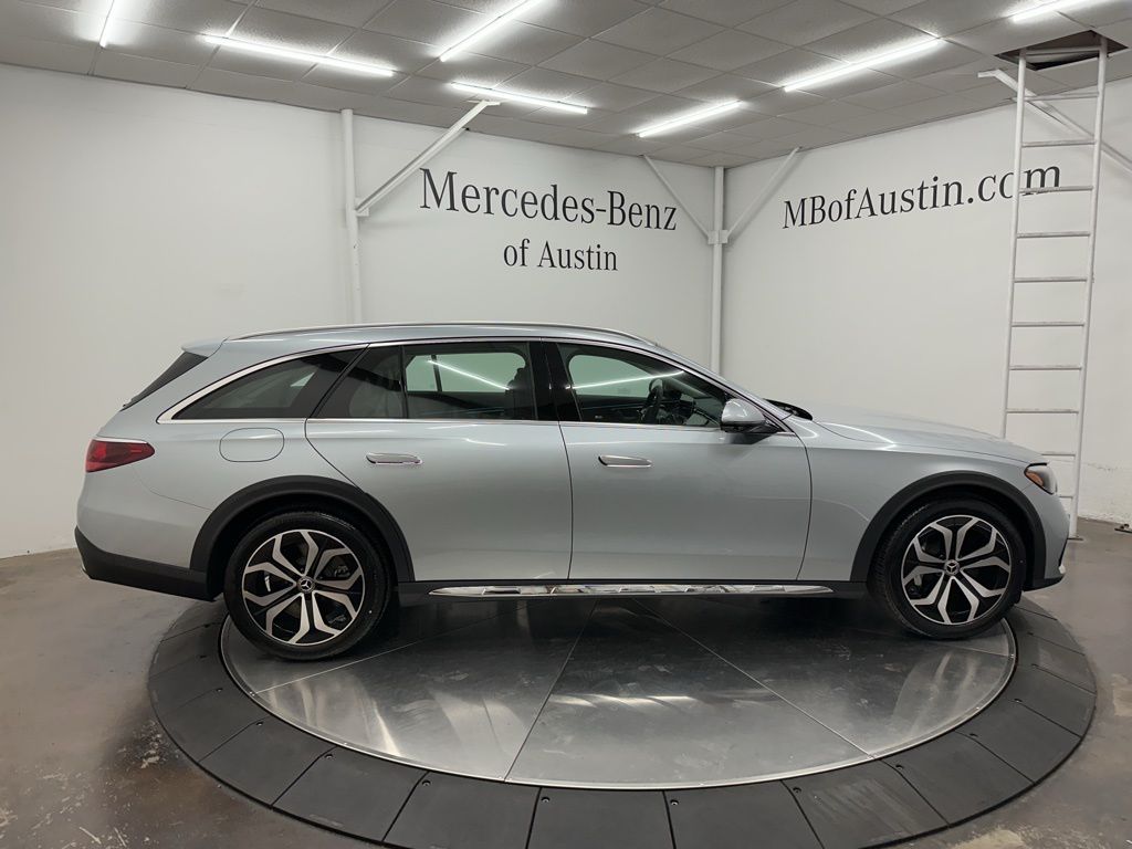 2026 Mercedes Benz E 450 4MATIC All-Terrain photo 8