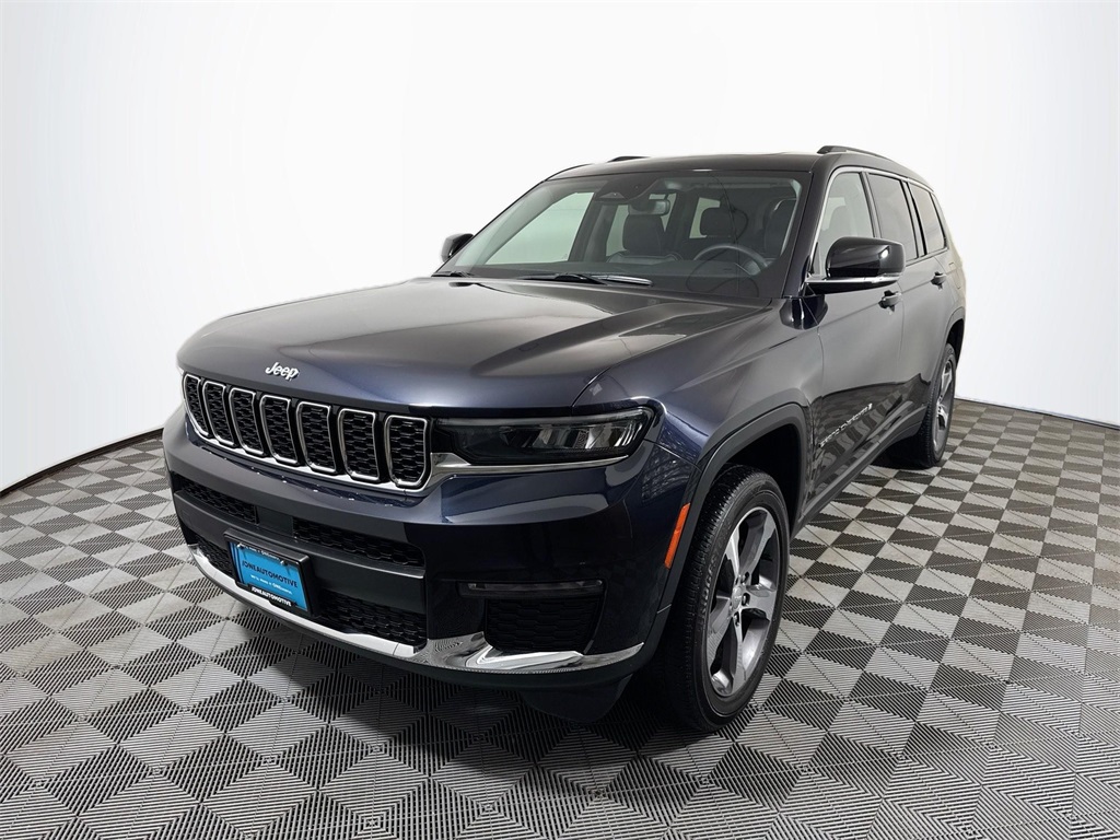 2023 Jeep Grand Cherokee L Limited's photo