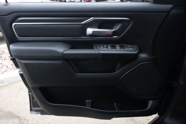 New 2026 Granite Crystal Metallic Clear-Coat Exterior Paint RAM Big Horn/Lone Star image 22