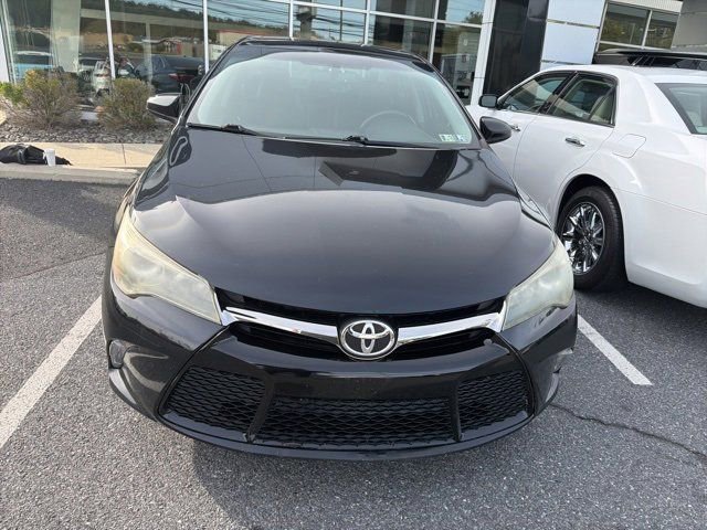 Used 2015 Toyota Camry XLE with VIN 4T1BF1FK5FU905028 for sale in Bartonsville, PA