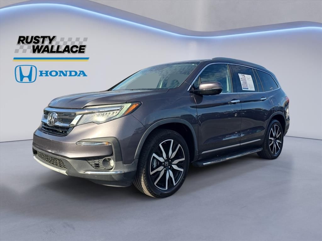 2019 Honda Pilot Elite's photo