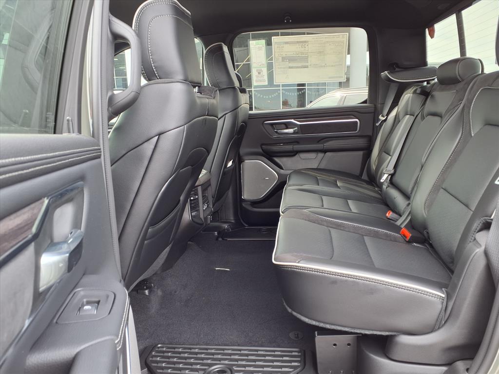 2026 Ram 1500 Laramie photo 3