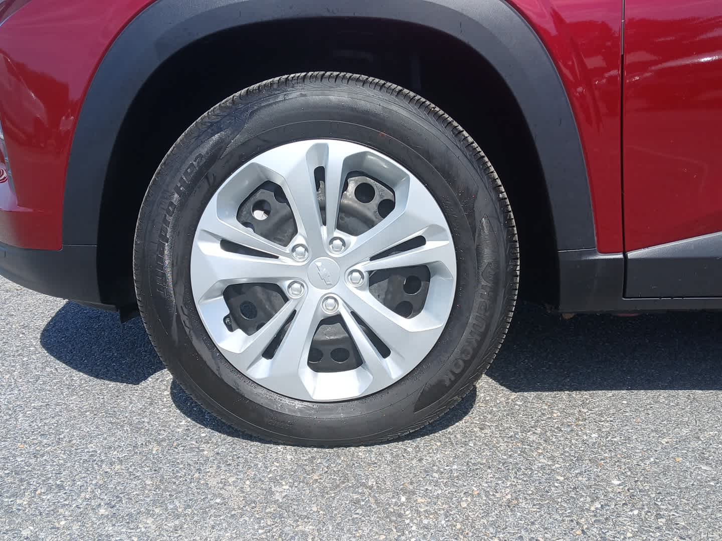 2024 Chevrolet Trax LS photo 8