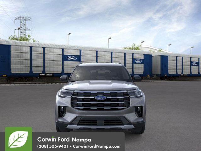 2025 Ford Explorer photo 4
