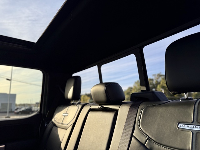 2026 Ford F-250 Platinum photo 32