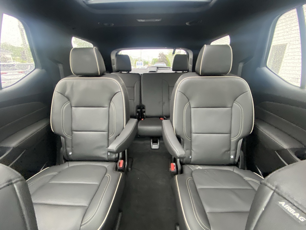 2022 Chevrolet Traverse Premier photo 31