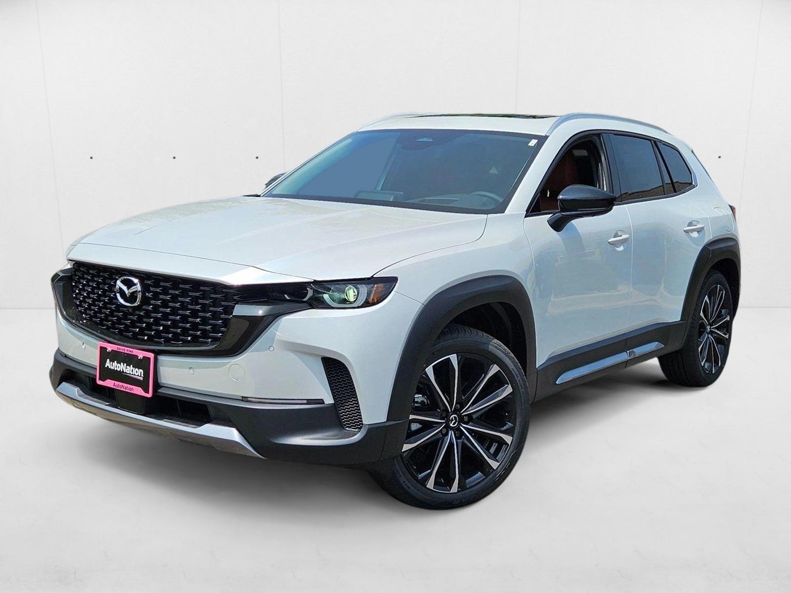 2025 Mazda CX-50 Premium Plus's photo
