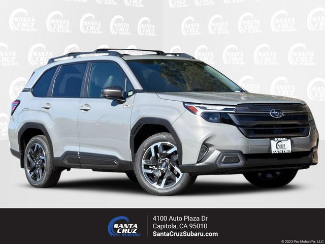 2025 Subaru Forester Limited's photo