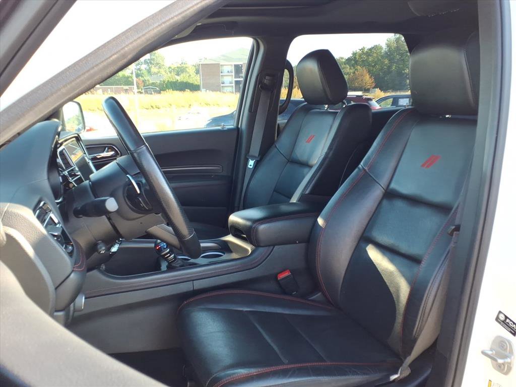 2023 Dodge Durango GT Plus photo 2