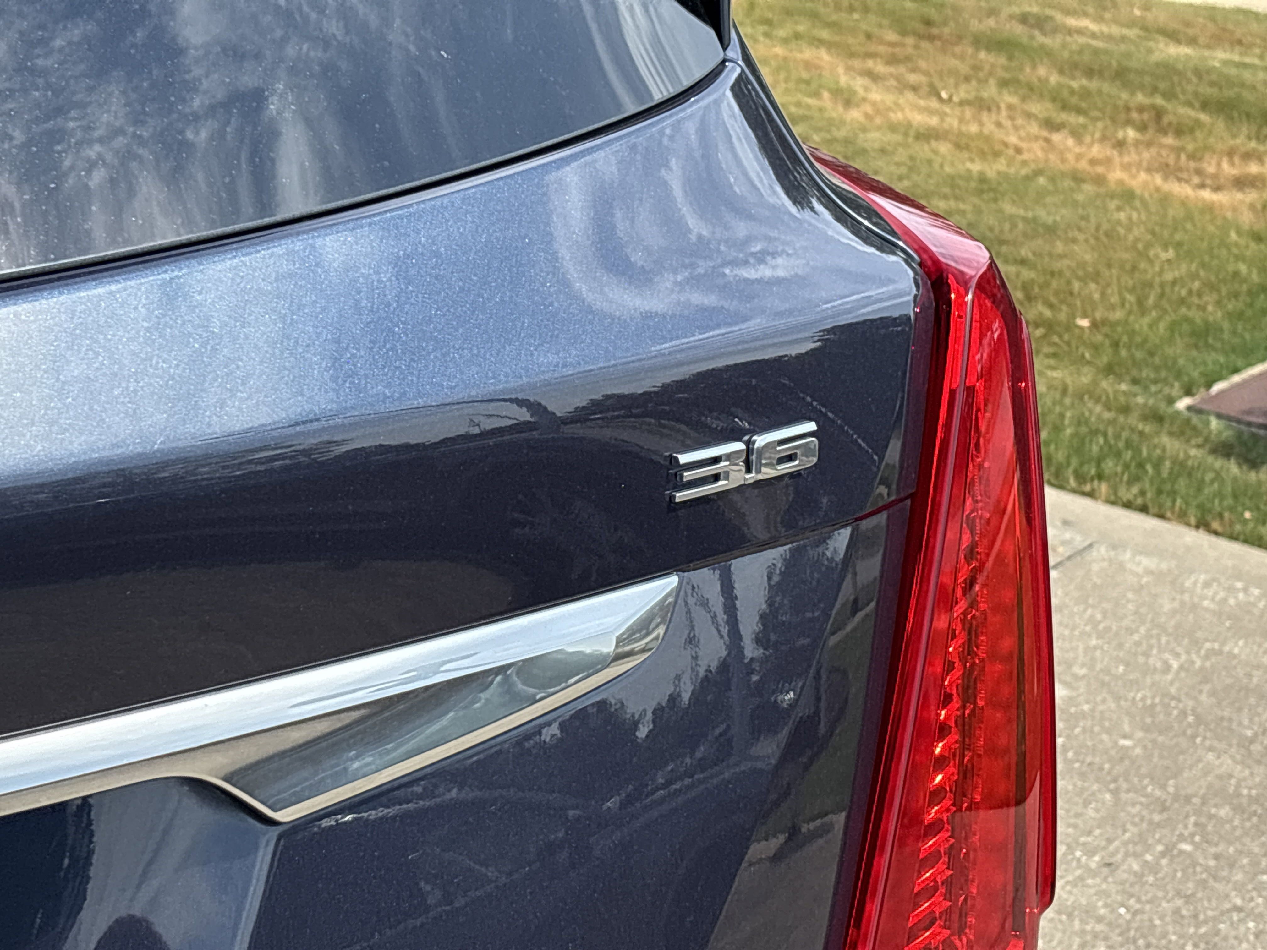2018 Cadillac XT5 Premium Luxury photo 5