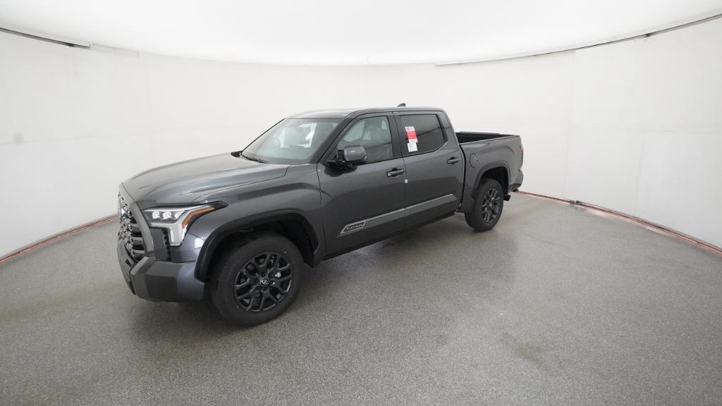 2026 Toyota Tundra Platinum's photo