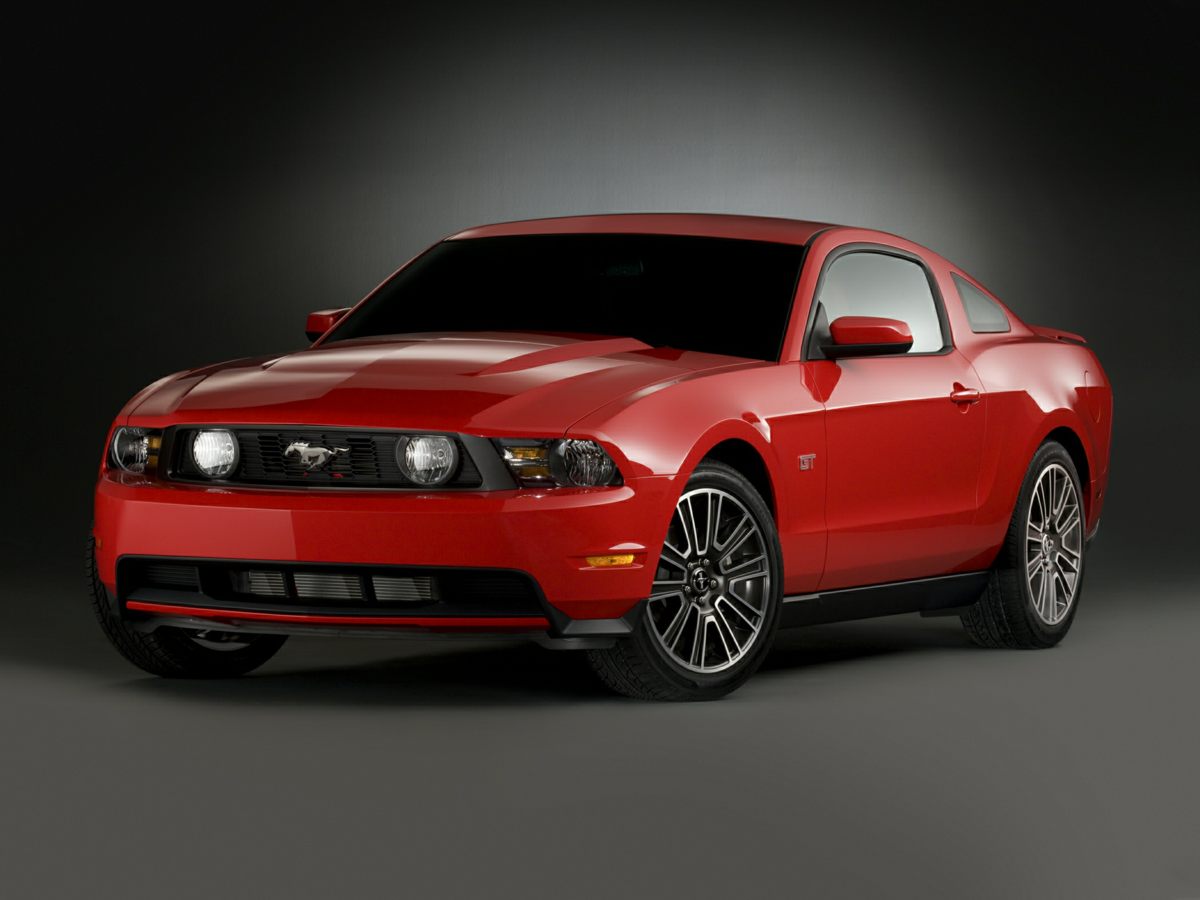 2012 Ford Mustang GT Premium's photo