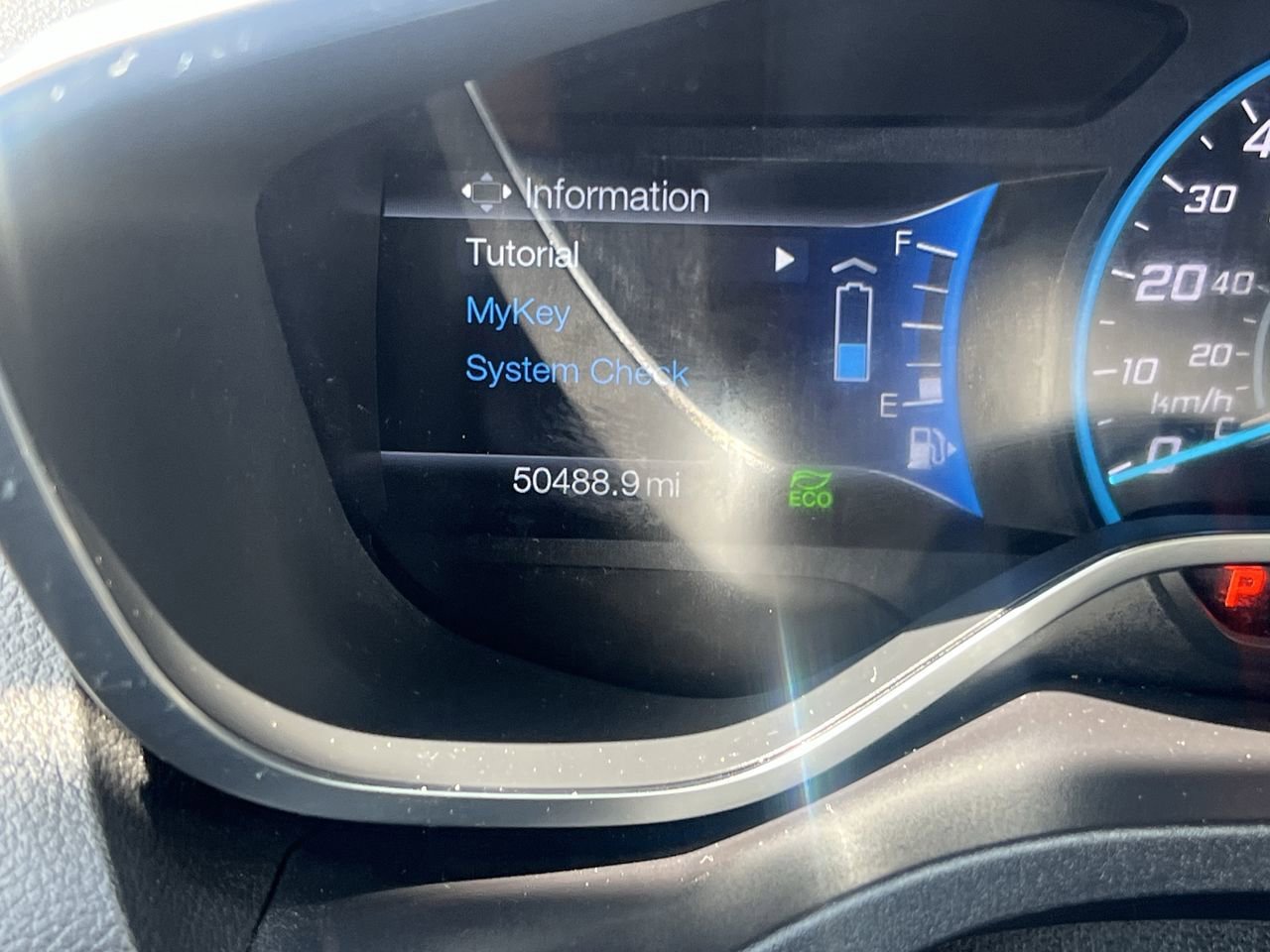 2016 Ford C-Max Hybrid SE photo 25