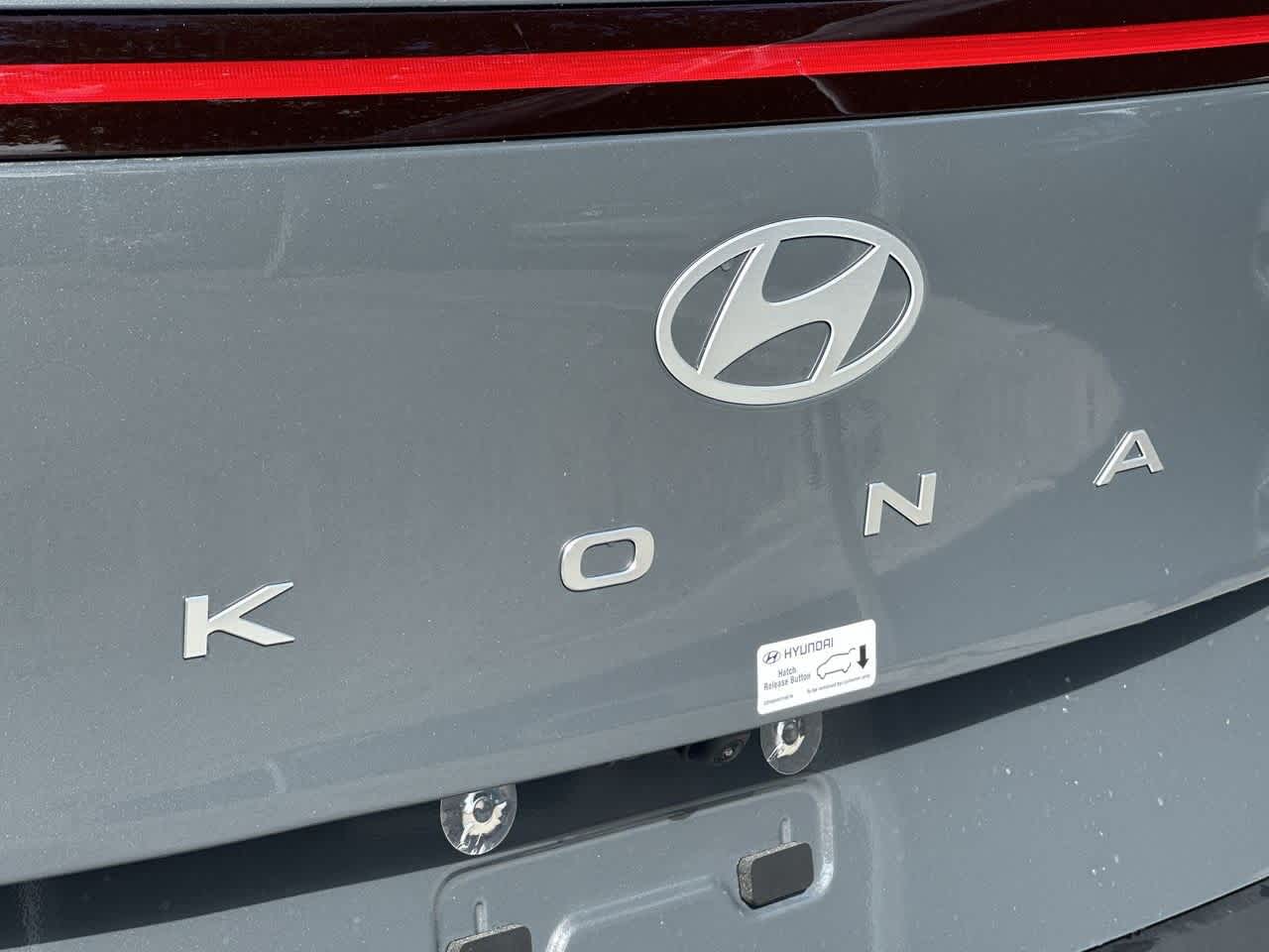 2026 Hyundai Kona SEL photo 10