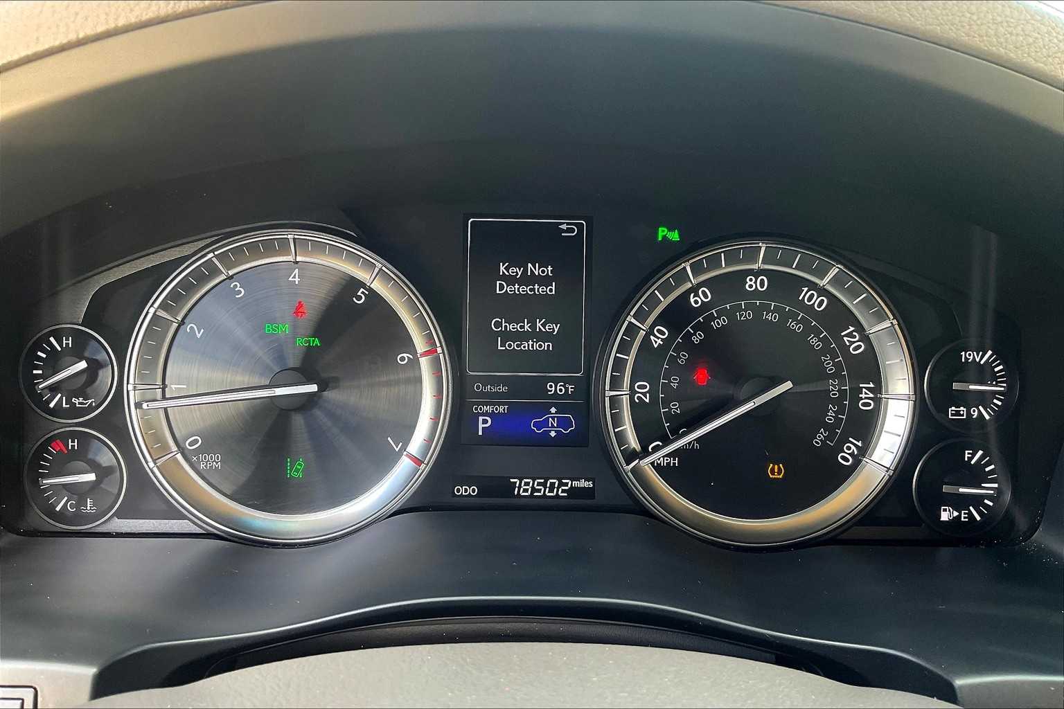 2017 Lexus LX 570 photo 22