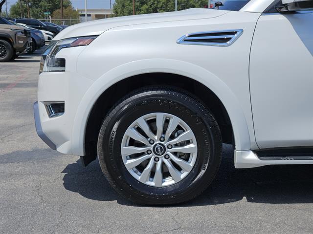 2024 Nissan Armada SV photo 5