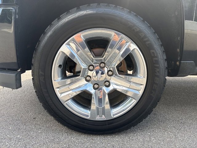 2017 Chevrolet Silverado 1500 LT photo 14
