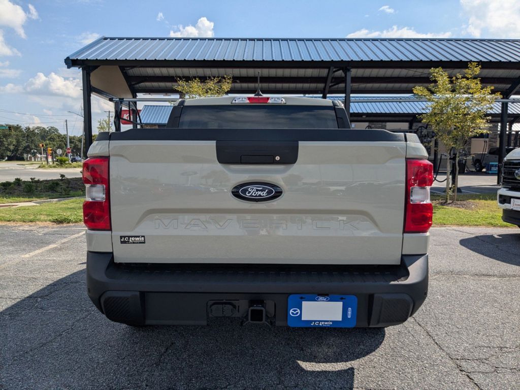 2025 Ford Maverick XLT photo 3