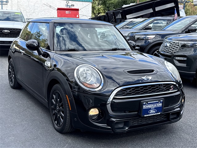 2014 MINI Cooper S's photo