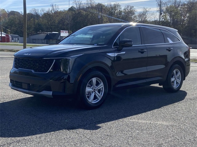 2026 Kia Sorento LX photo 4