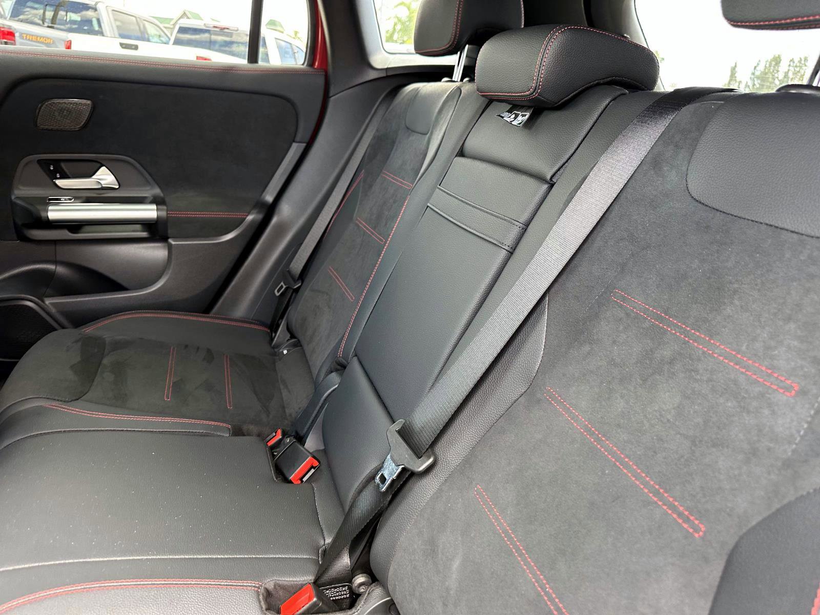 2025 Mercedes Benz GLA 250 AMG photo 13