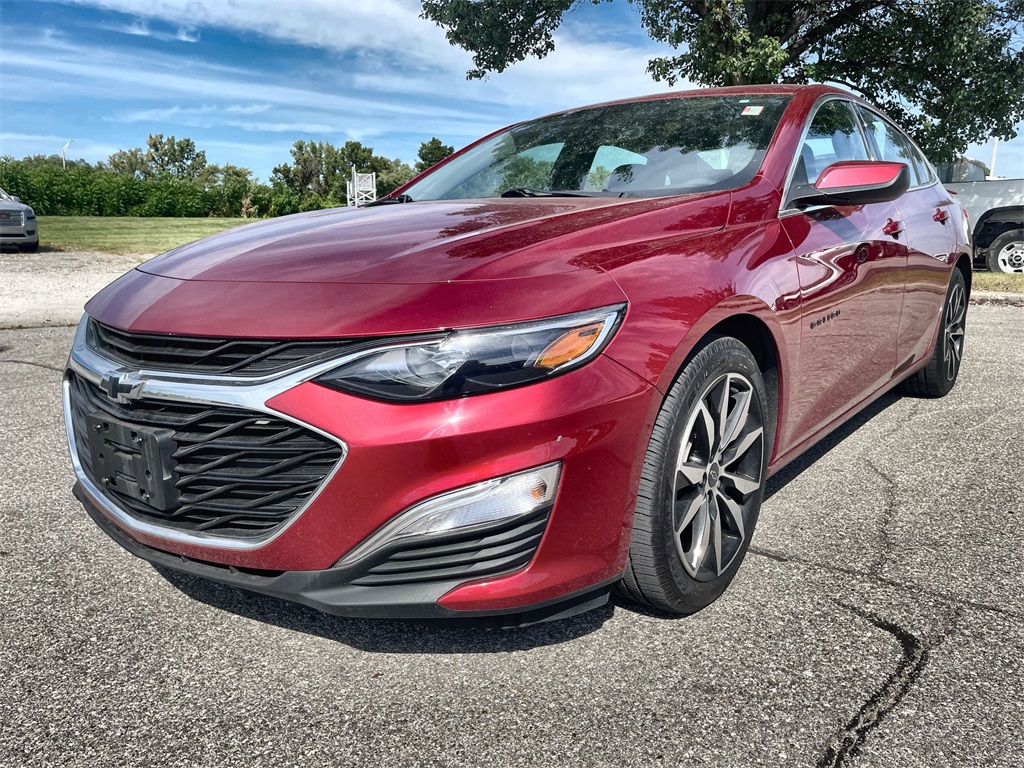 2022 Chevrolet Malibu RS photo 4