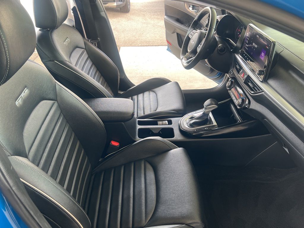 2023 Kia Forte GT-Line photo 19