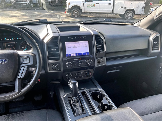 2020 Ford F-150 XLT photo 6