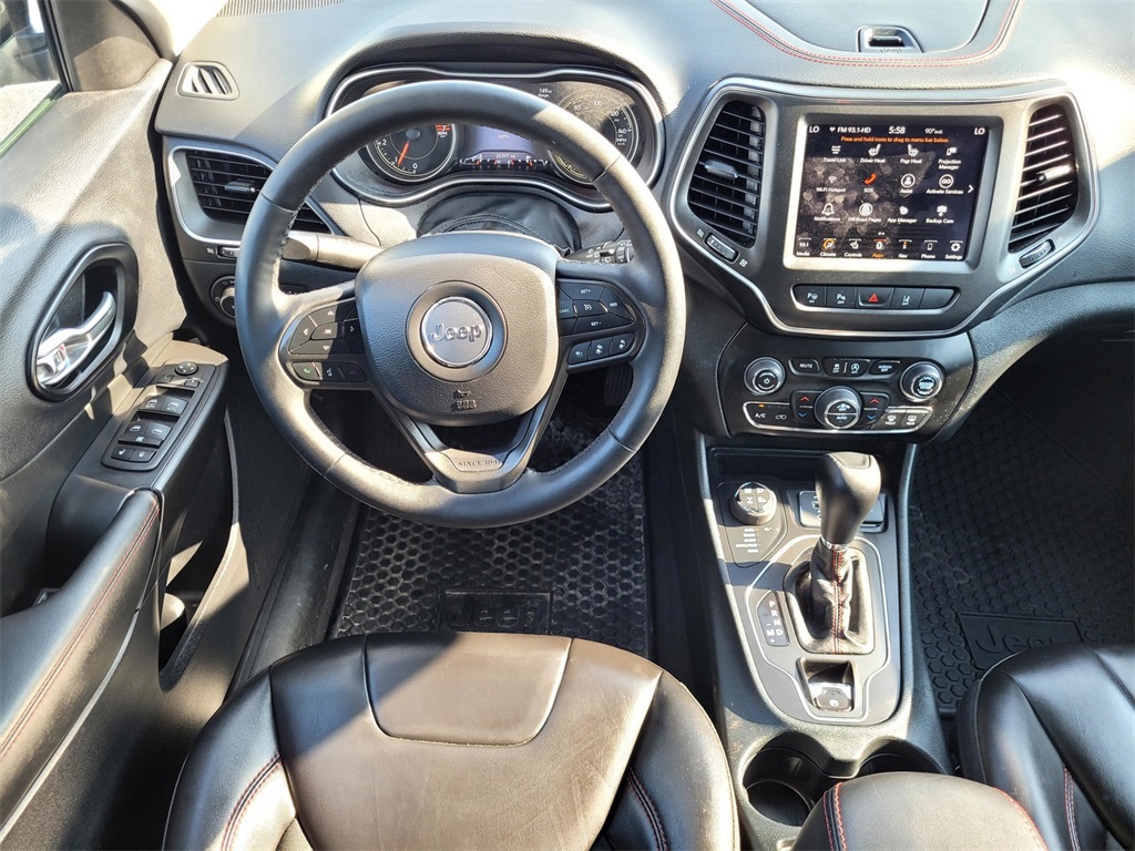 2023 Jeep Cherokee Trailhawk photo 23