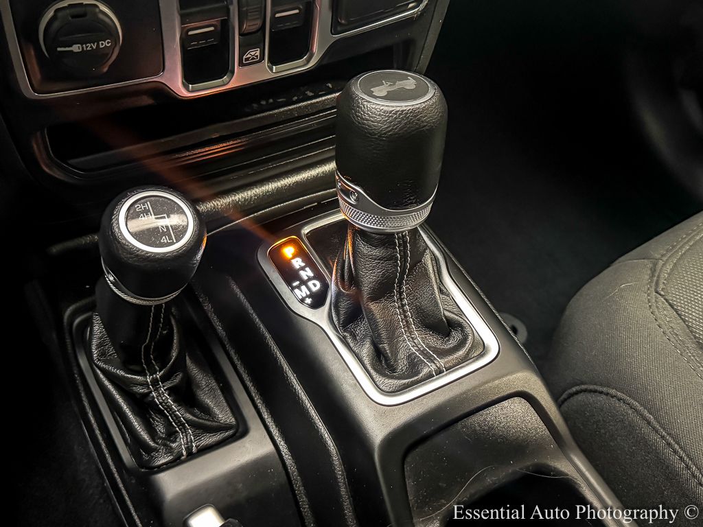 2022 JEEP WRANGLER - Image 20