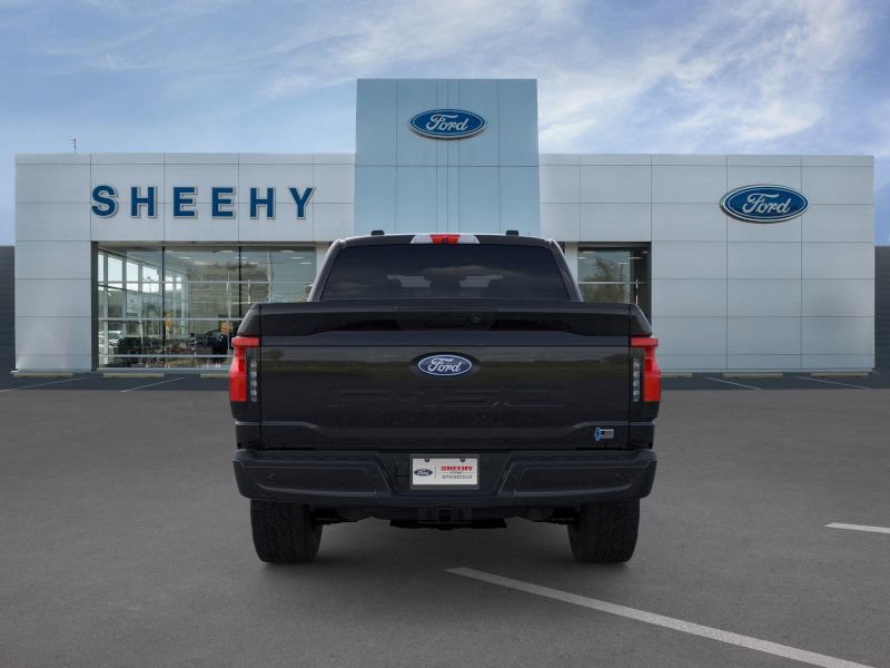 2025 Ford F-150 Lightning XLT photo 7