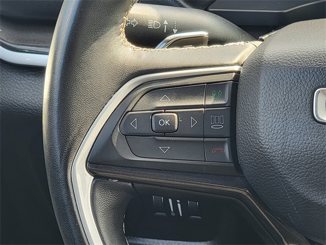 2022 Jeep Grand Cherokee Altitude photo 28