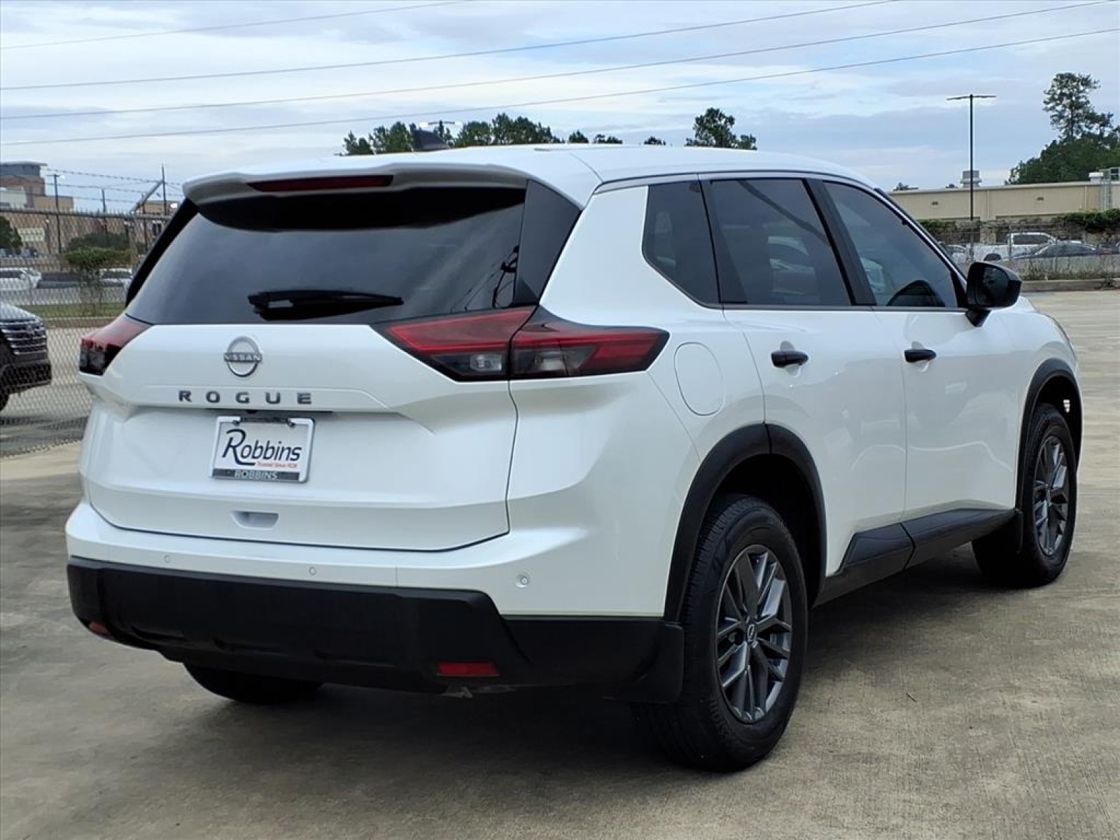 2025 Nissan Rogue S White at Robbins Nissan