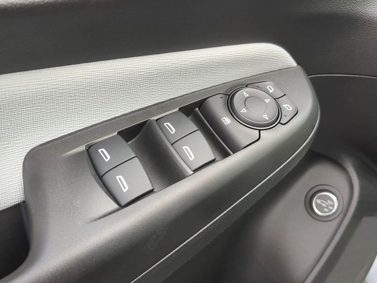 2025 Buick Envista Preferred photo 19