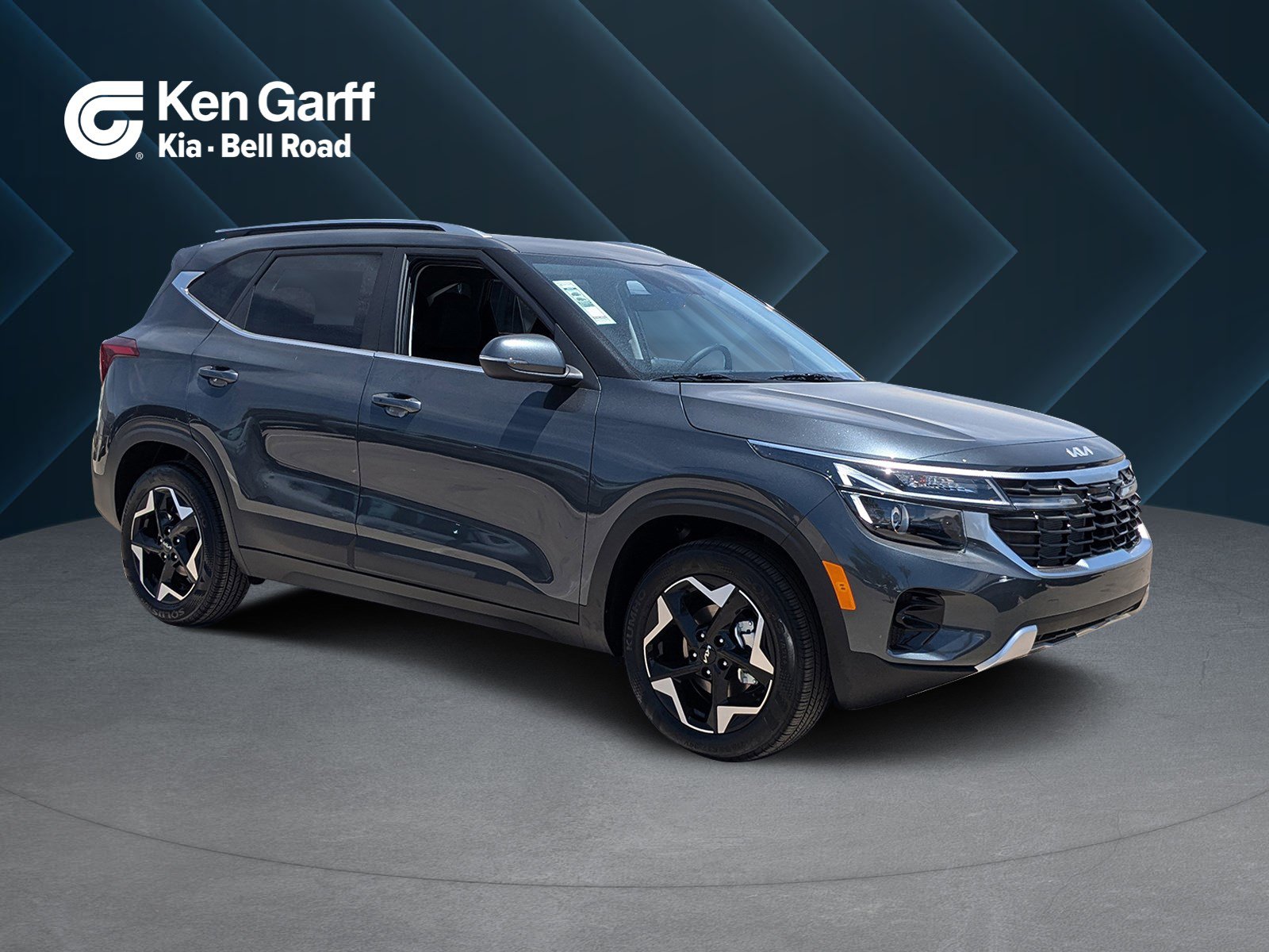 2025 Kia Seltos EX's photo