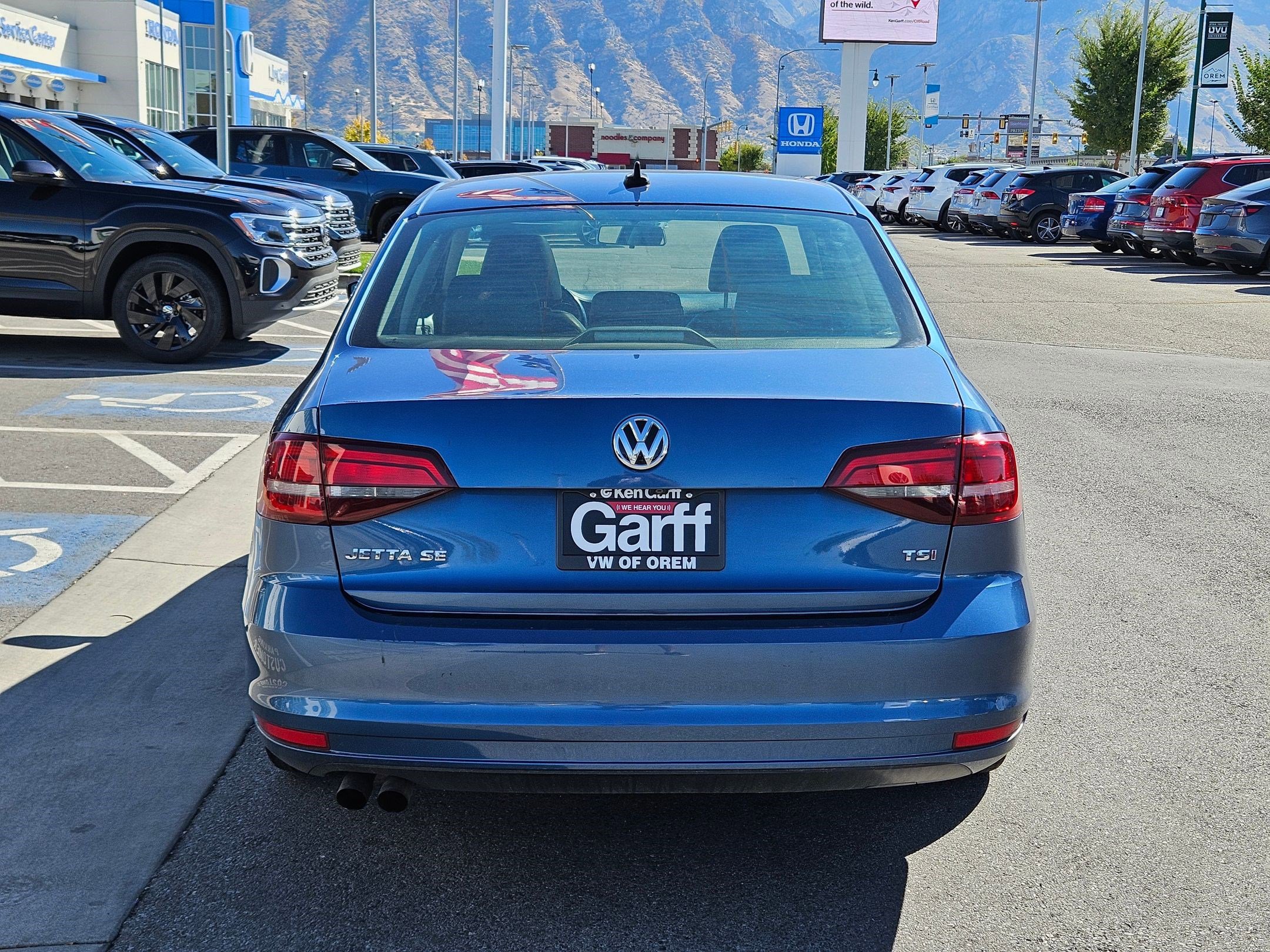 2017 Volkswagen Jetta 1.4T SE photo 4