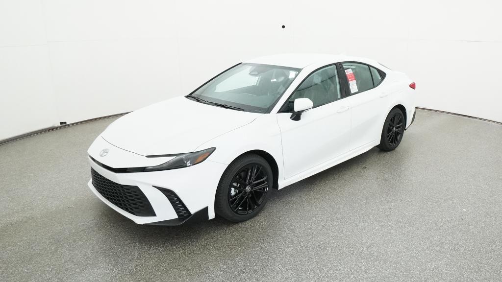 2026 Toyota Camry SE's photo