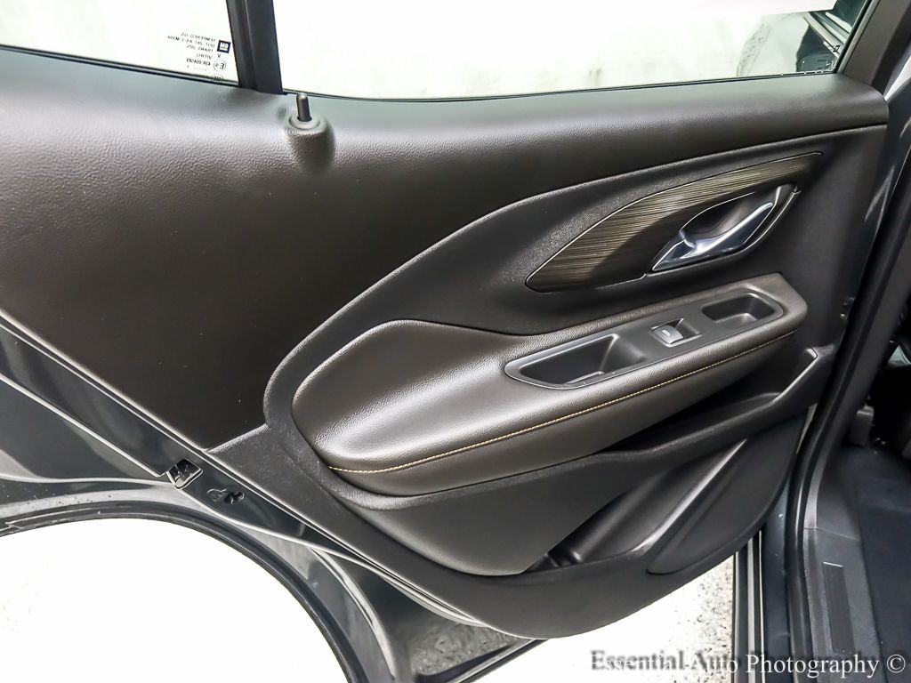 2021 GMC TERRAIN - Image 21