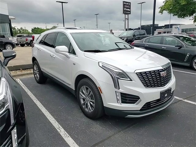 2022 Cadillac XT5 Premium Luxury