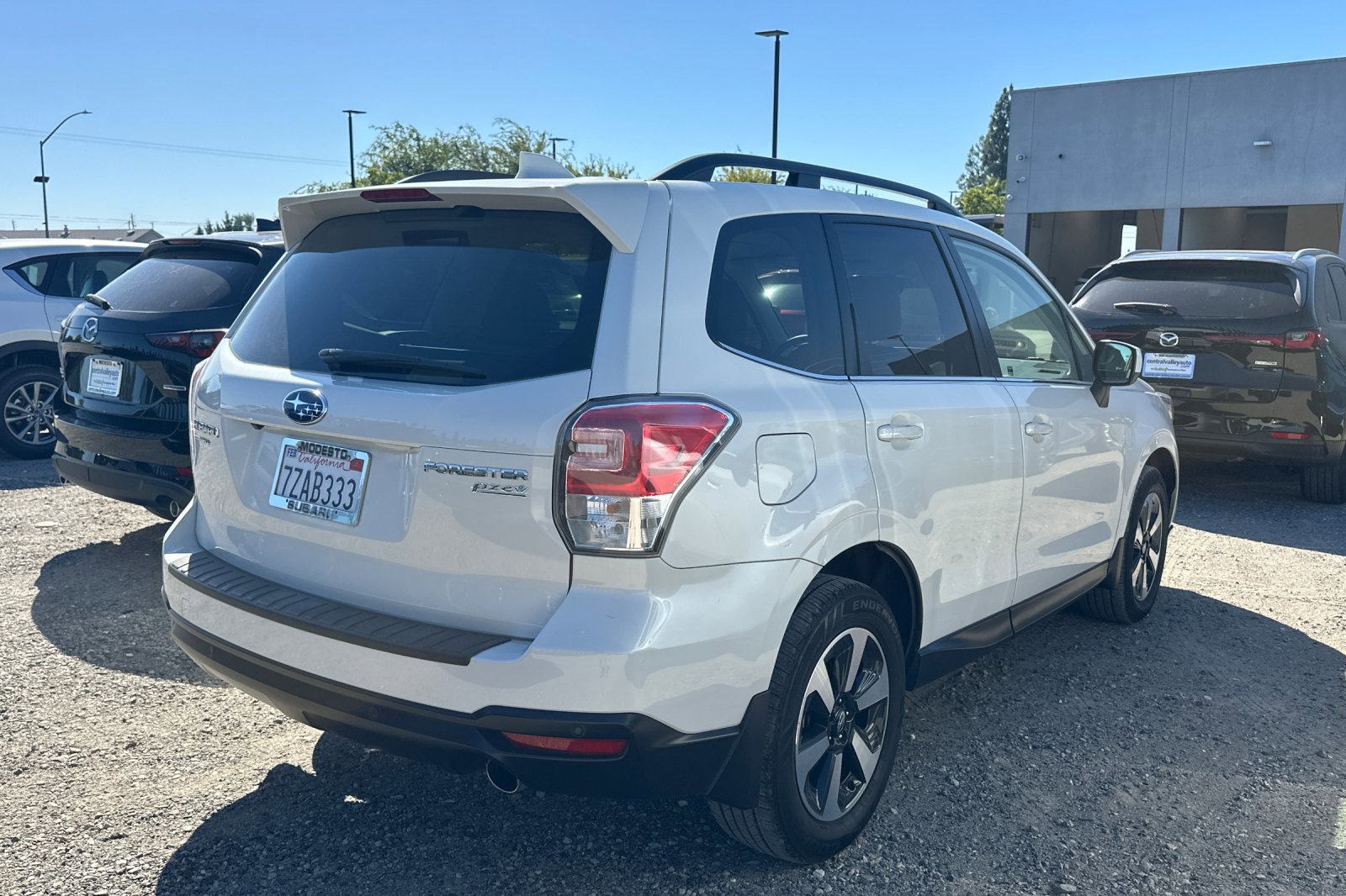 2017 Subaru Forester Limited photo 2