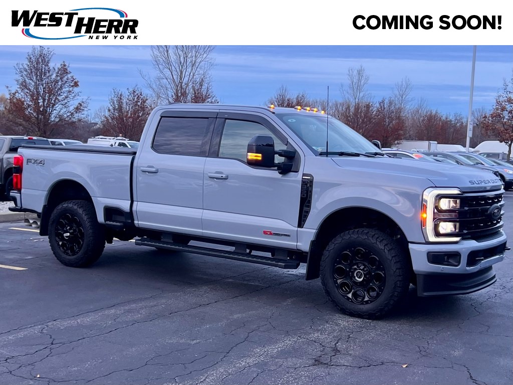 2024 Ford F-350 Super Duty Lariat's photo