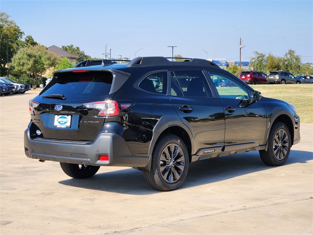 2025 Subaru Outback Onyx Edition photo 3