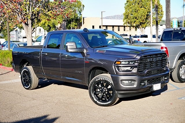 New 2026 Granite Crystal Metallic Clear-Coat Exterior Paint RAM Big Horn image 3