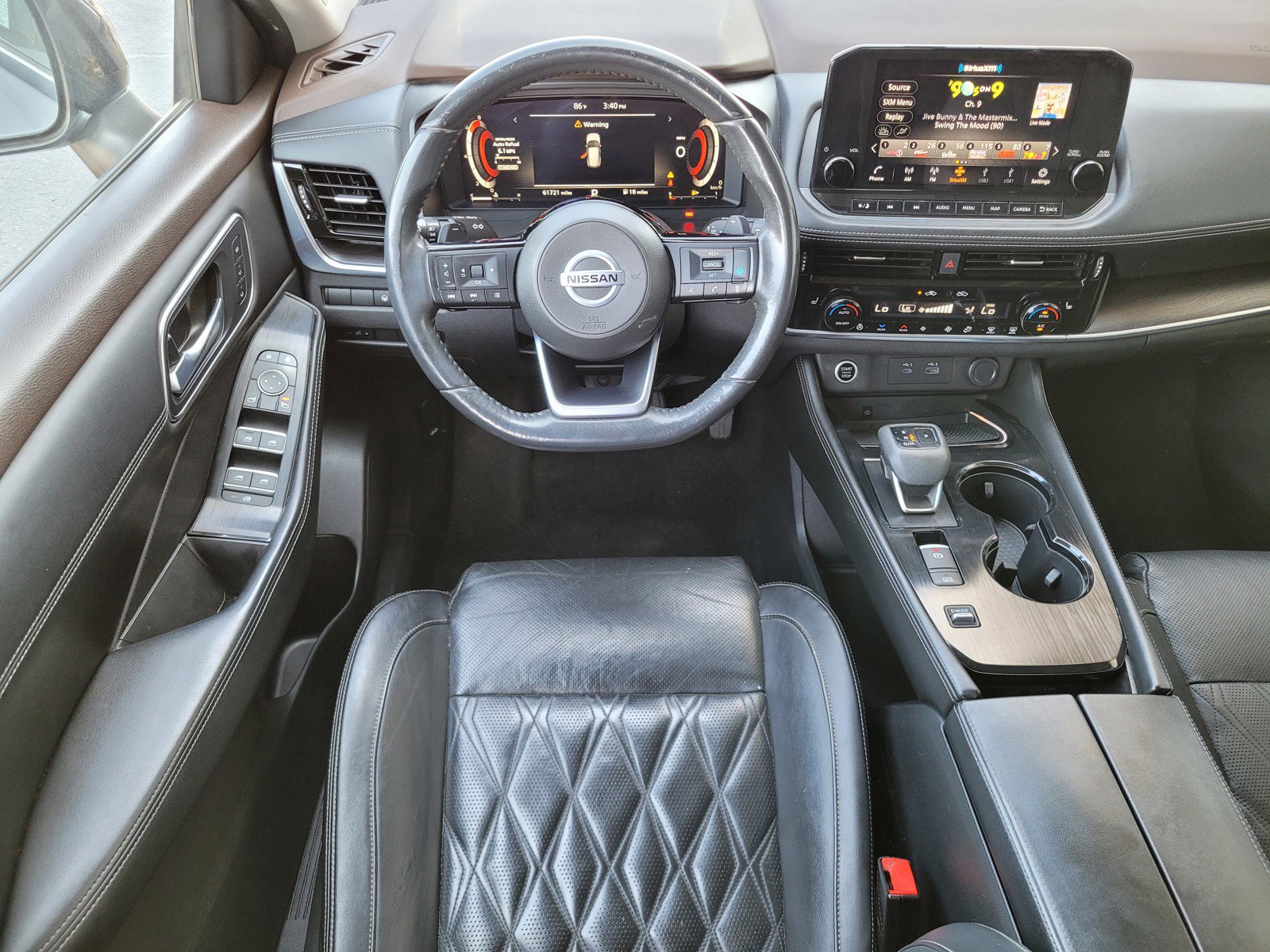 2021 Nissan Rogue Platinum photo 11
