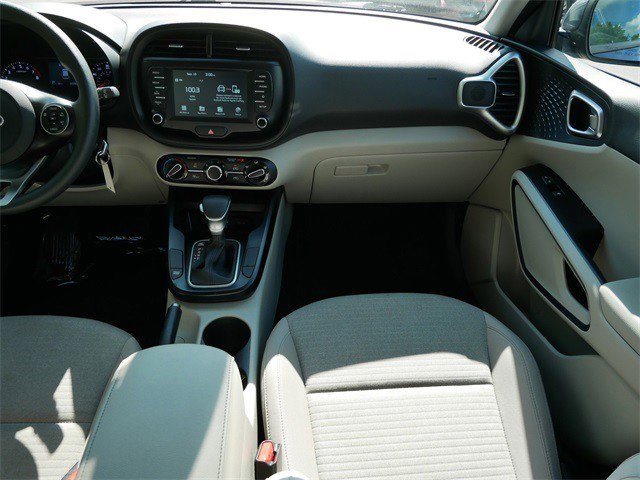 2021 Kia Soul S photo 10