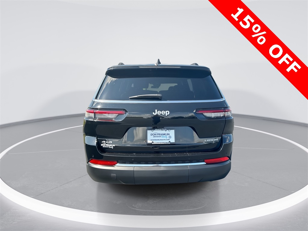 2025 Jeep Grand Cherokee Laredo photo 4