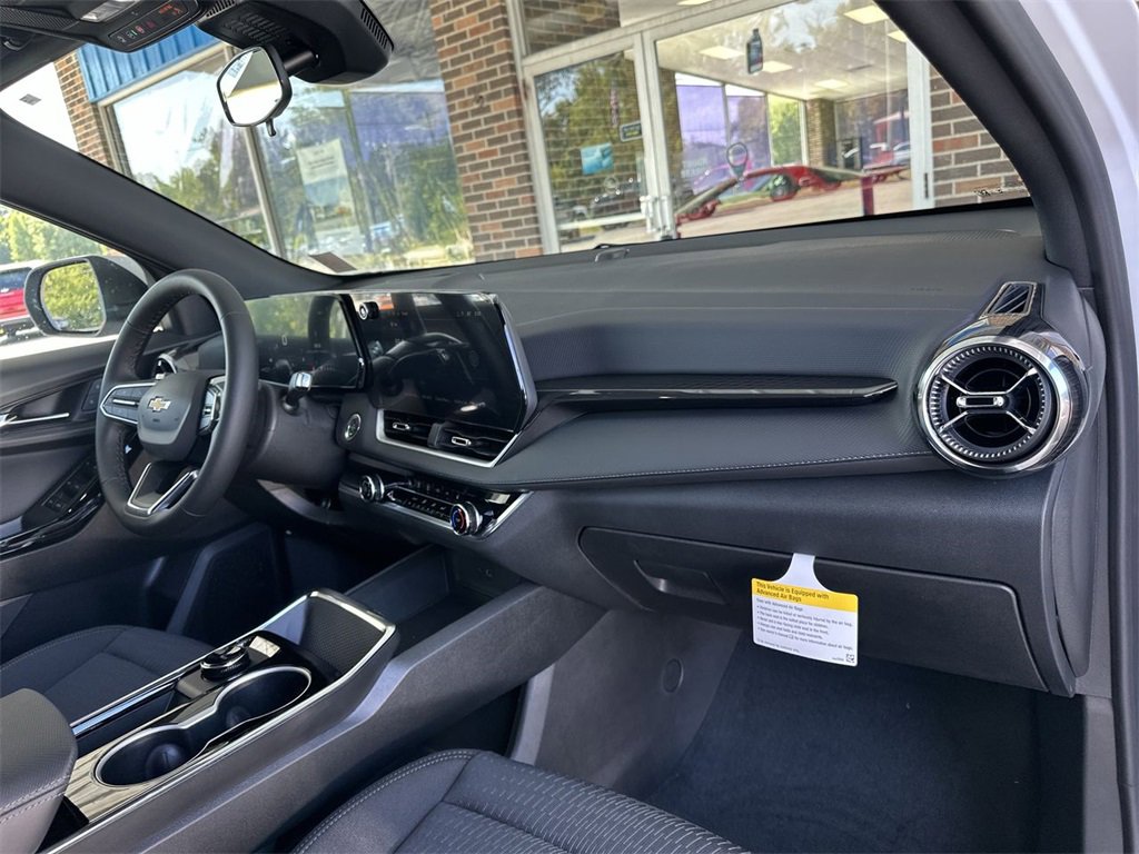 2026 Chevrolet Equinox LT photo 26