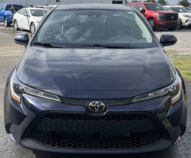 2022 Toyota Corolla LE photo 2